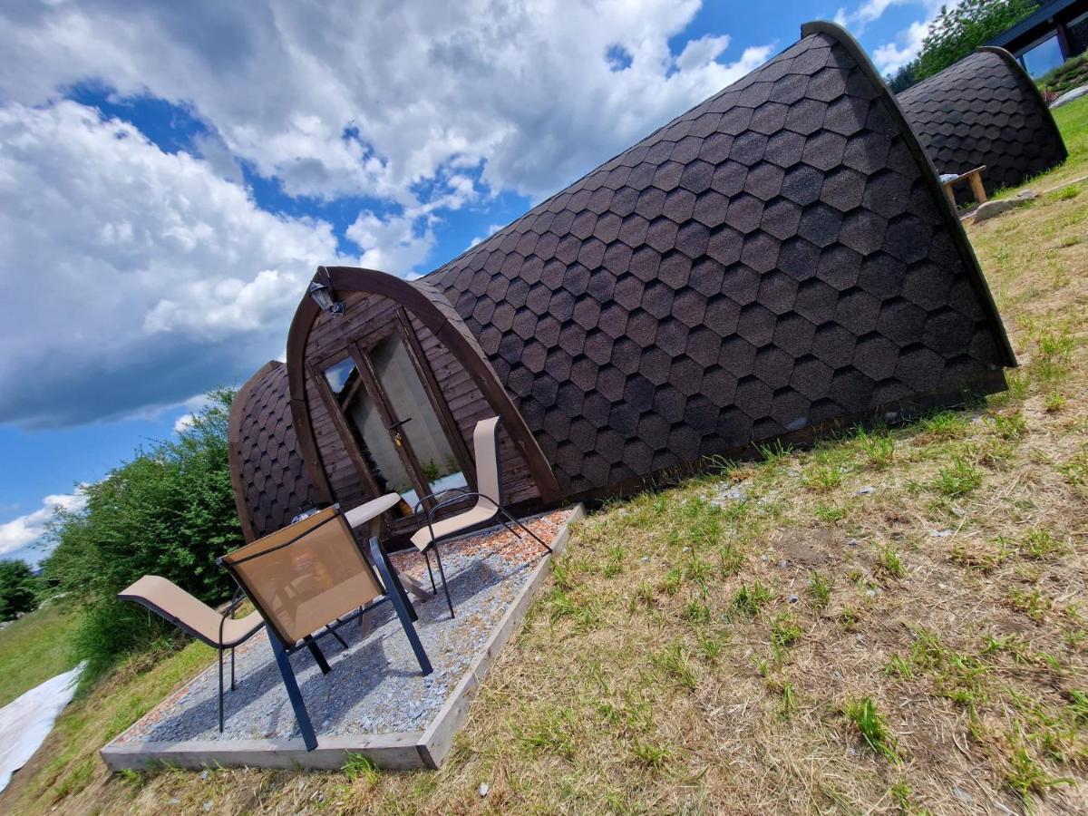 Hobiti Chatka Lipno Černá v Pošumaví Exterior foto